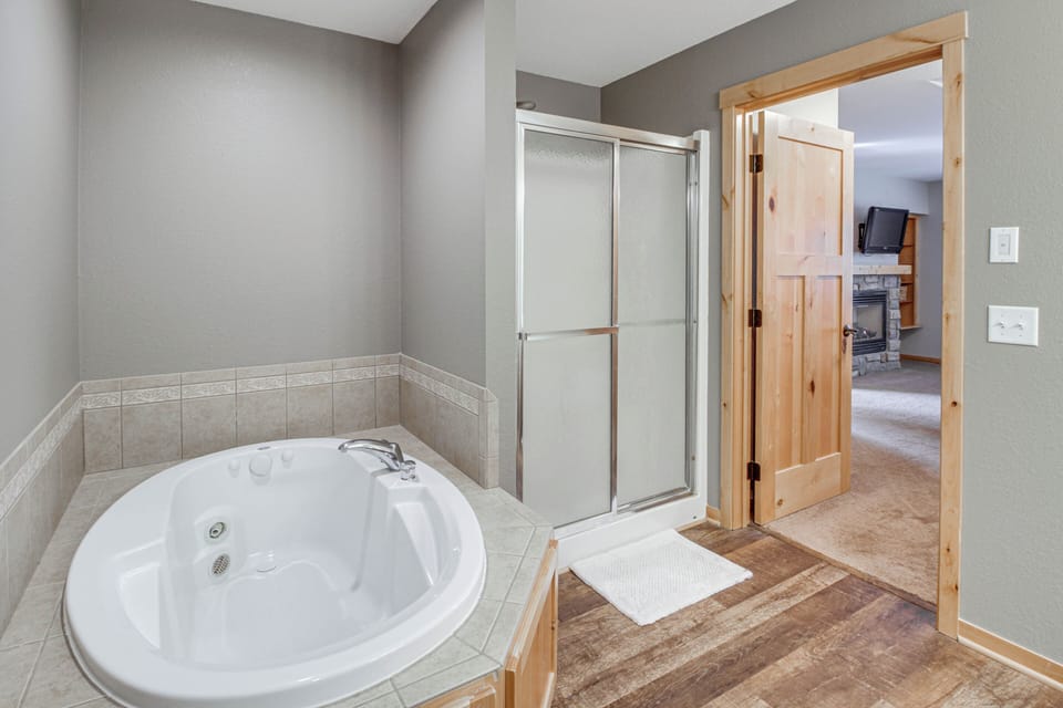Nisswa Townhome w/ Boat Slip + Gull Lake Access! Apartment in Lake Shore