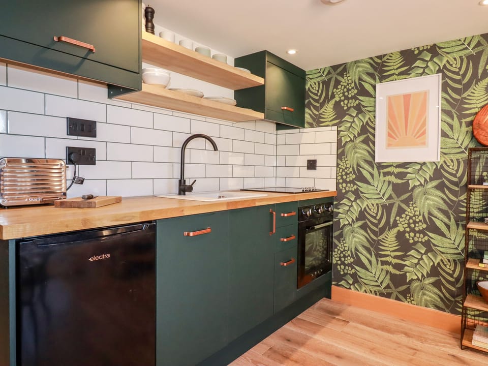 Fridge, dishwasher, electric kettle, toaster