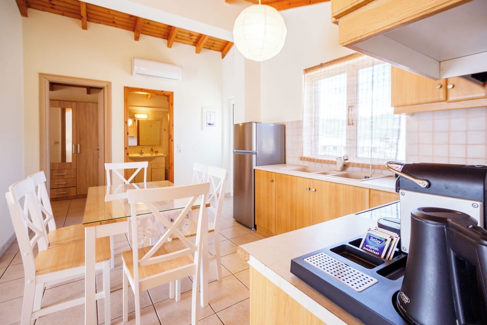 Loft, Balcony, Mountain View | Private kitchen | Full-size fridge, electric kettle, cookware/dishes/utensils