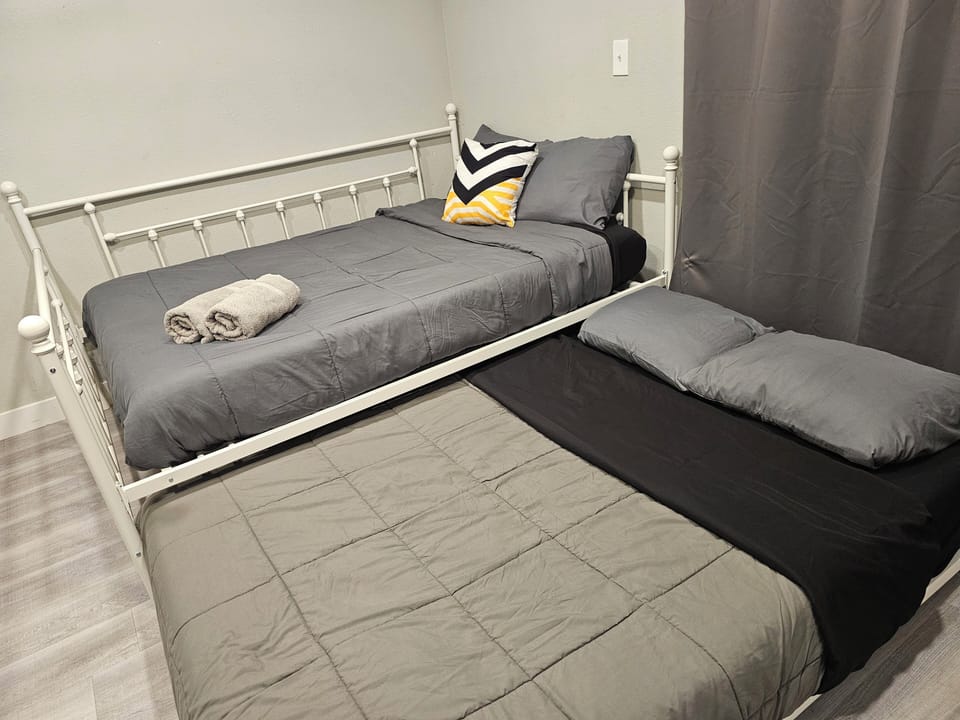 Trundle bed (both of them are full size)