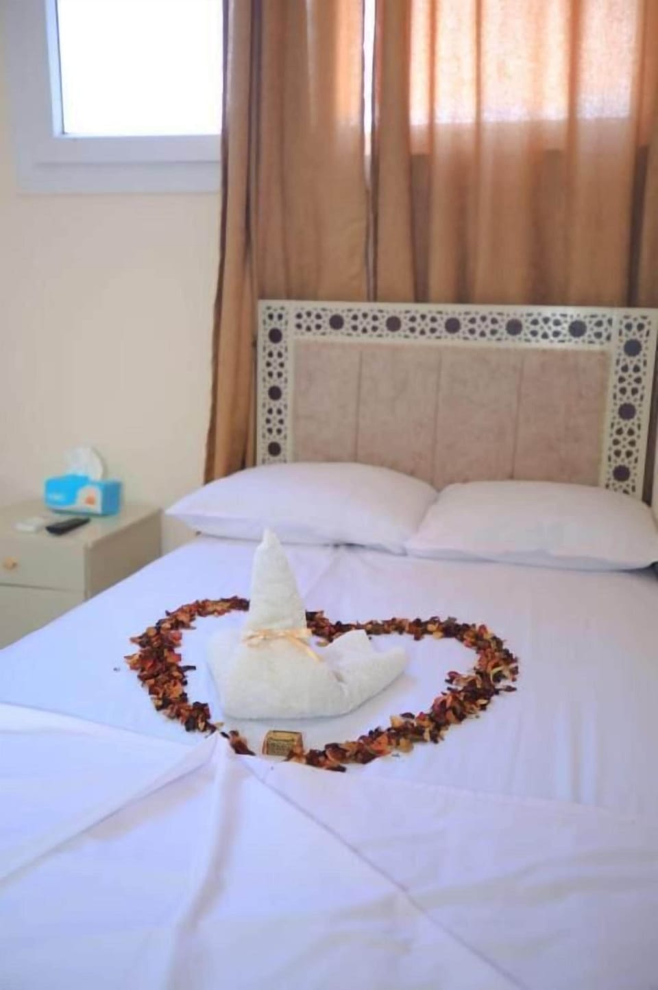 Comfort Room | 1 bedroom, in-room safe, individually furnished, laptop workspace