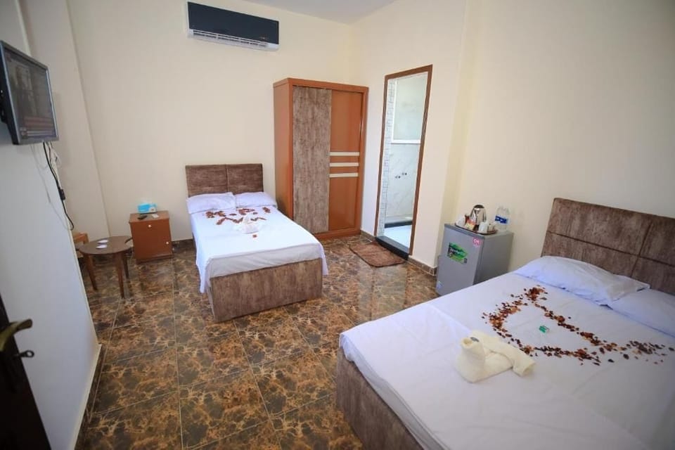 Comfort Room | 1 bedroom, in-room safe, individually furnished, laptop workspace