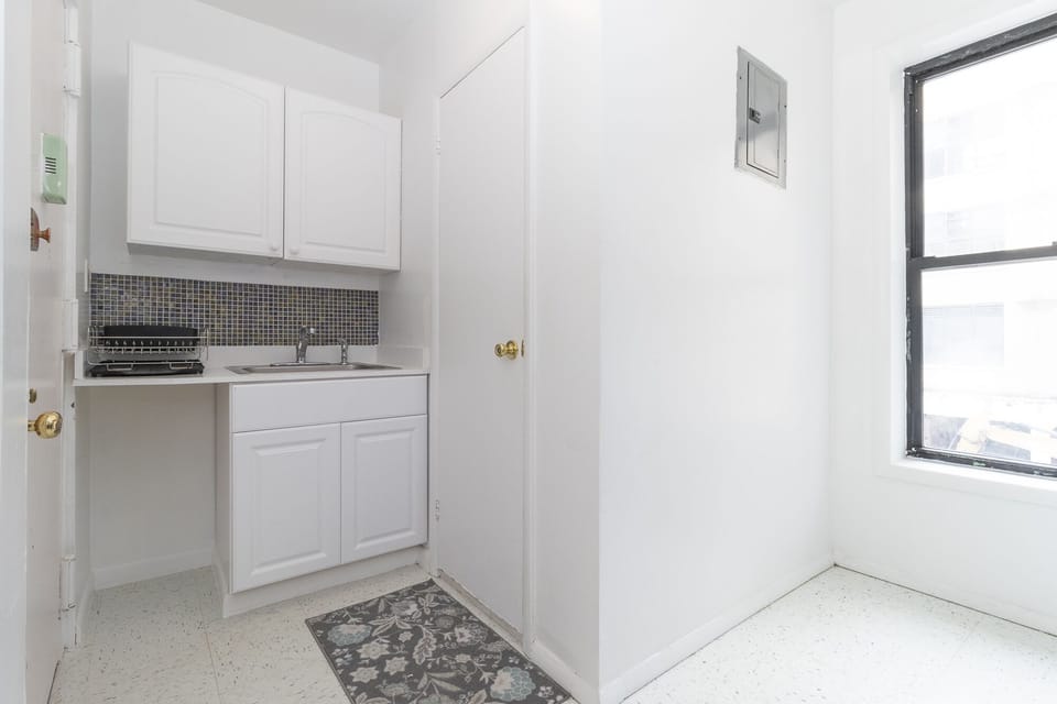 4-Kitchen(1)