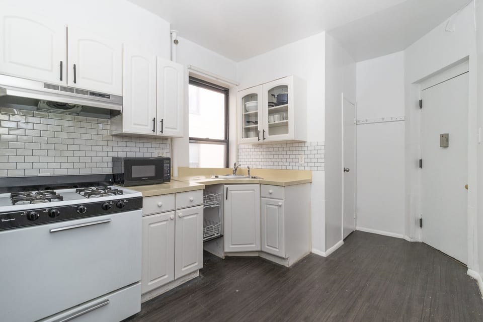4-Kitchen(1)