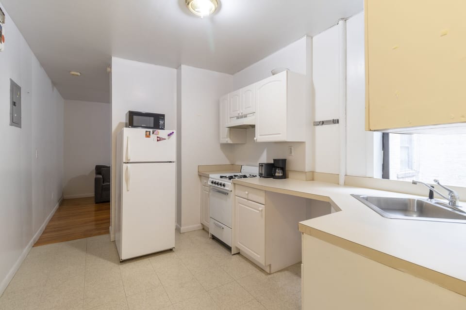 4-Kitchen(1)