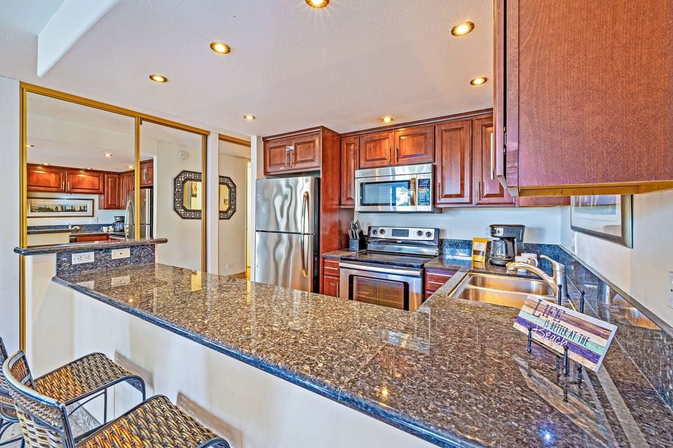 Fully Stocked Kitchen