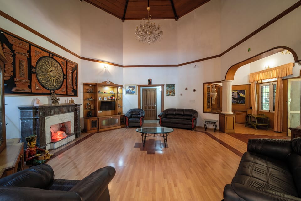 Bougain Villa - Executive Villa | Free WiFi