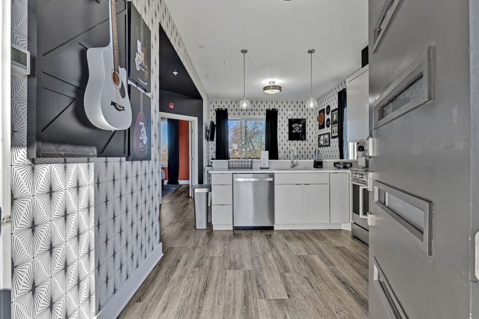 Entryway & Kitchen