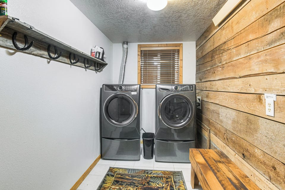 Washer & Dryer | Main Level
