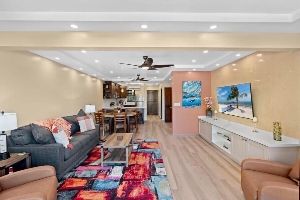 Spacious Living room