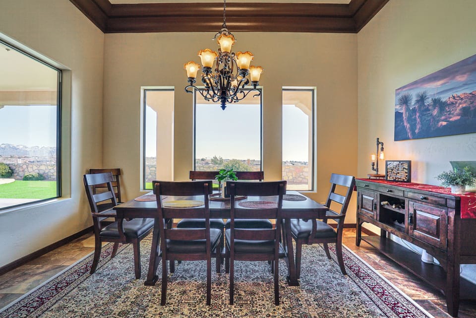 House (4 Bedrooms) | Interior