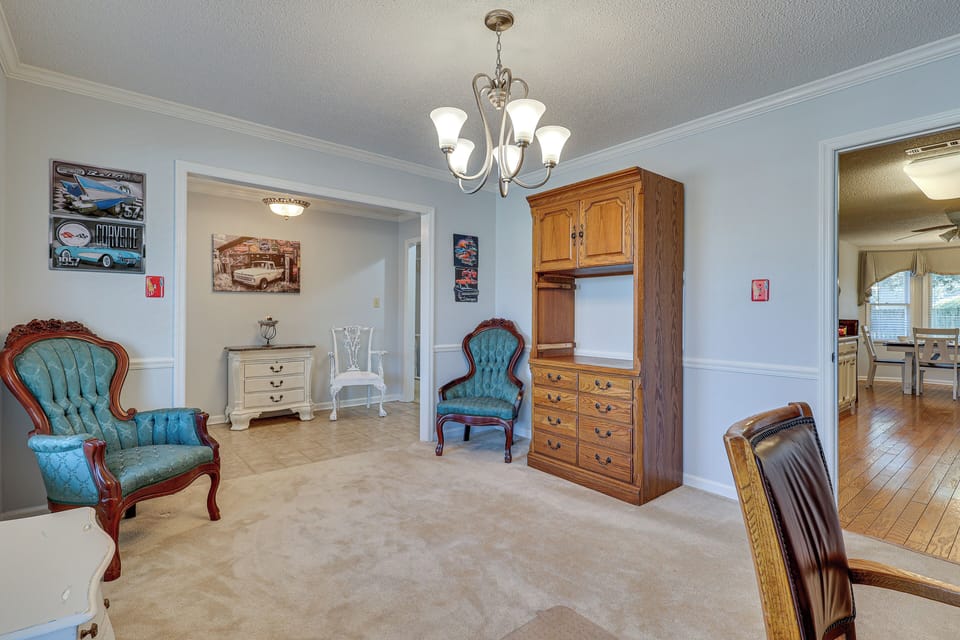 House (3 Bedrooms) | Interior