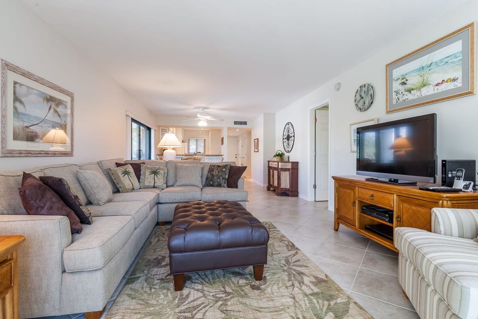 1-209 Living Room