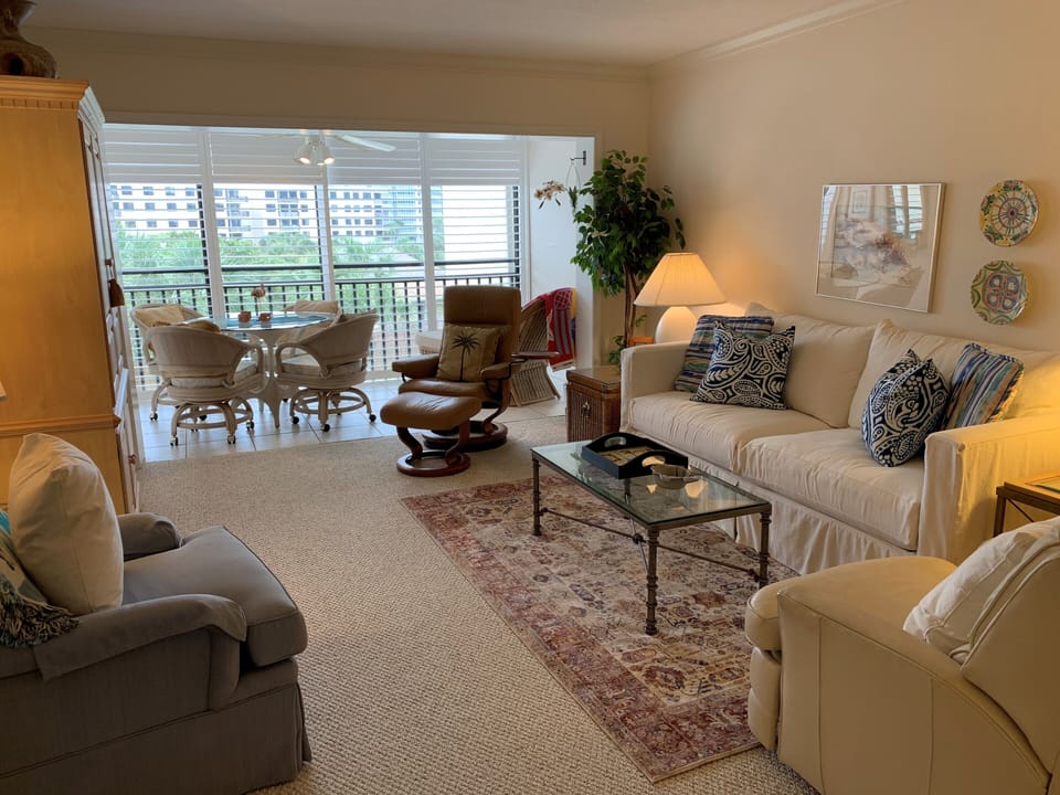 1-307 Living Room