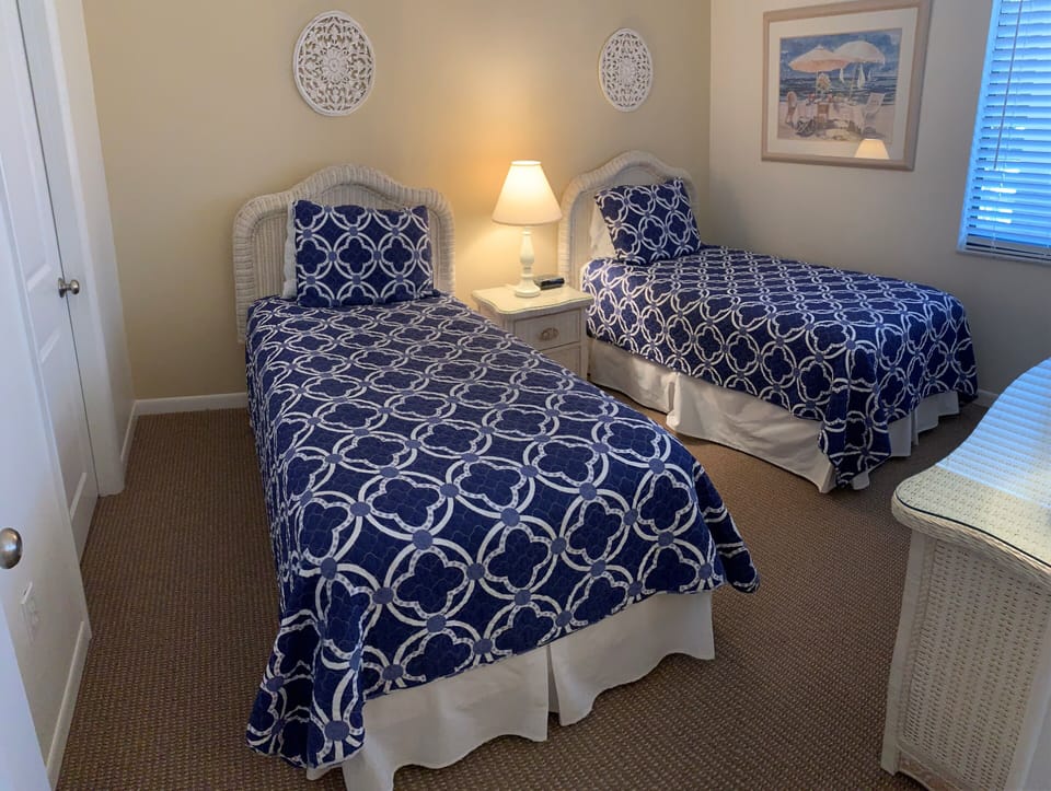 1-308 Guest Bedroom