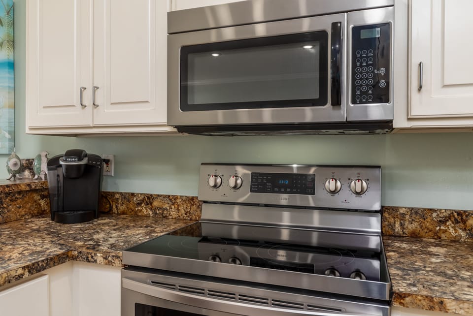 007 Mother of Pearl Kitchen Stove