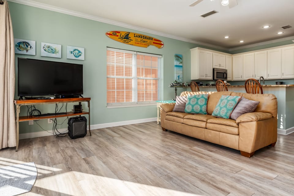 002 Mother of Pearl Open Floor Plan Beach Condo