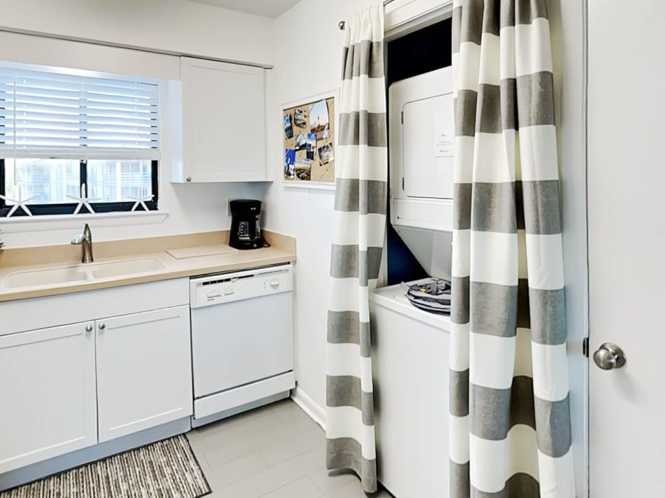 In-House Washer & Dryer