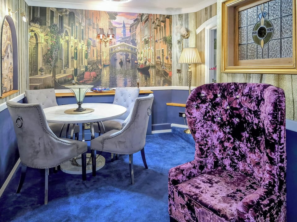Dining Area | The Venetian, Horning