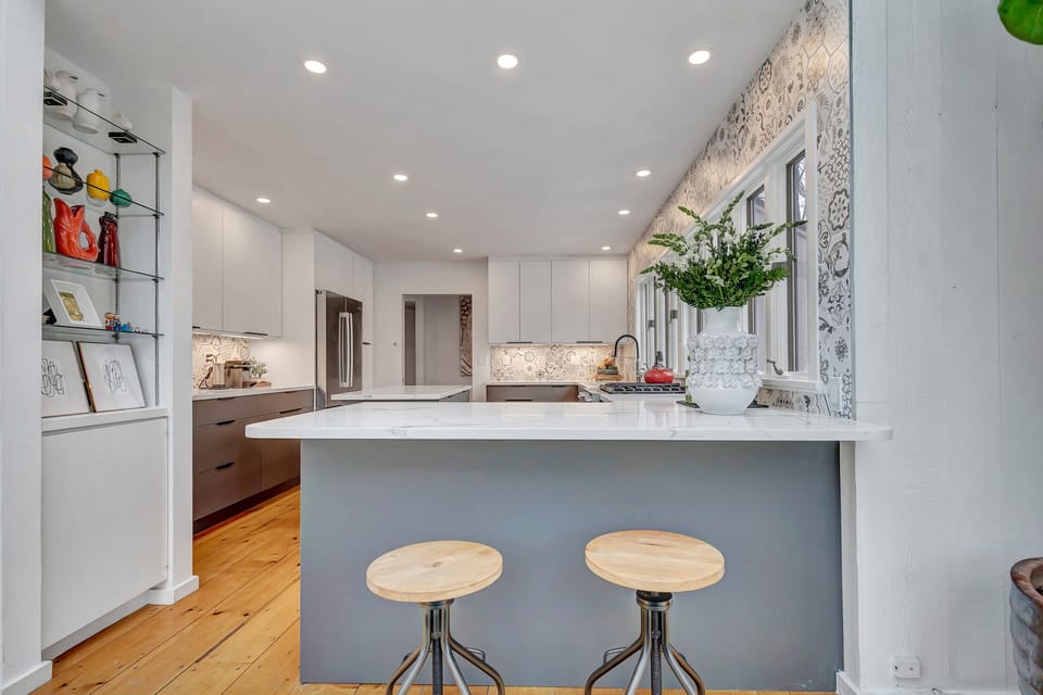 Kitchen island with bar stools