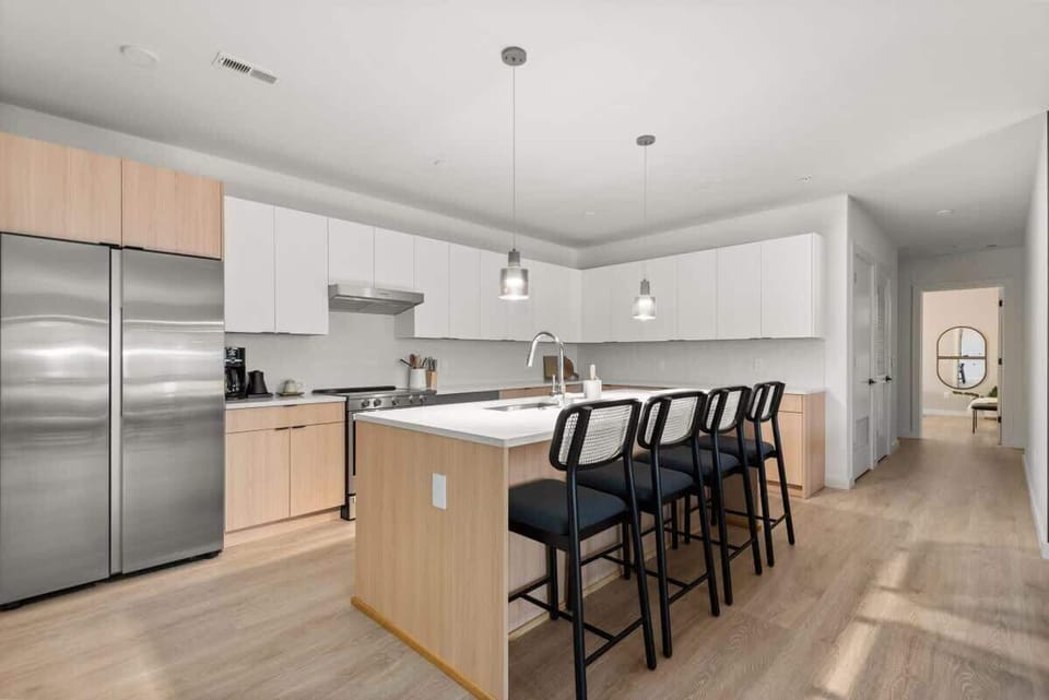 Open kitchen with island seating