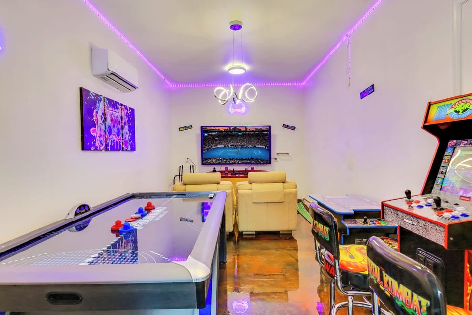 Game room