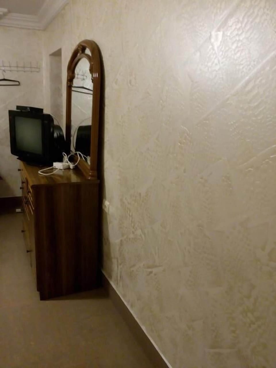 Iron/ironing board, free WiFi