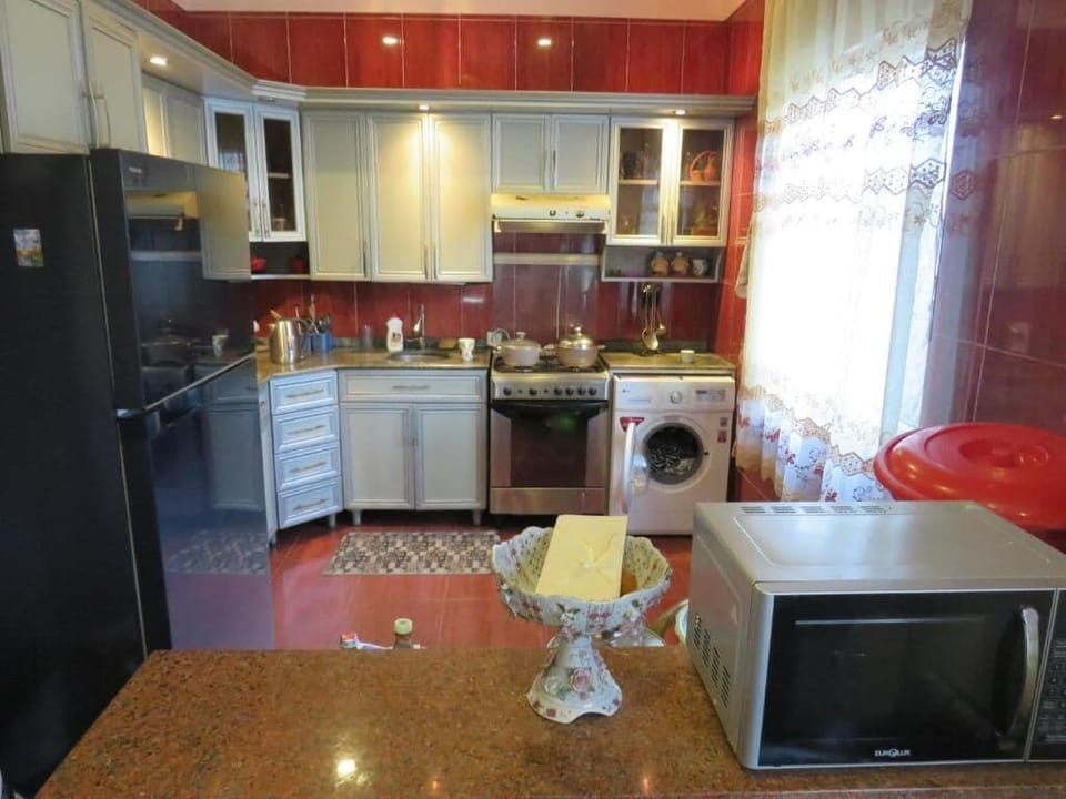 Fridge, microwave, oven, griddle