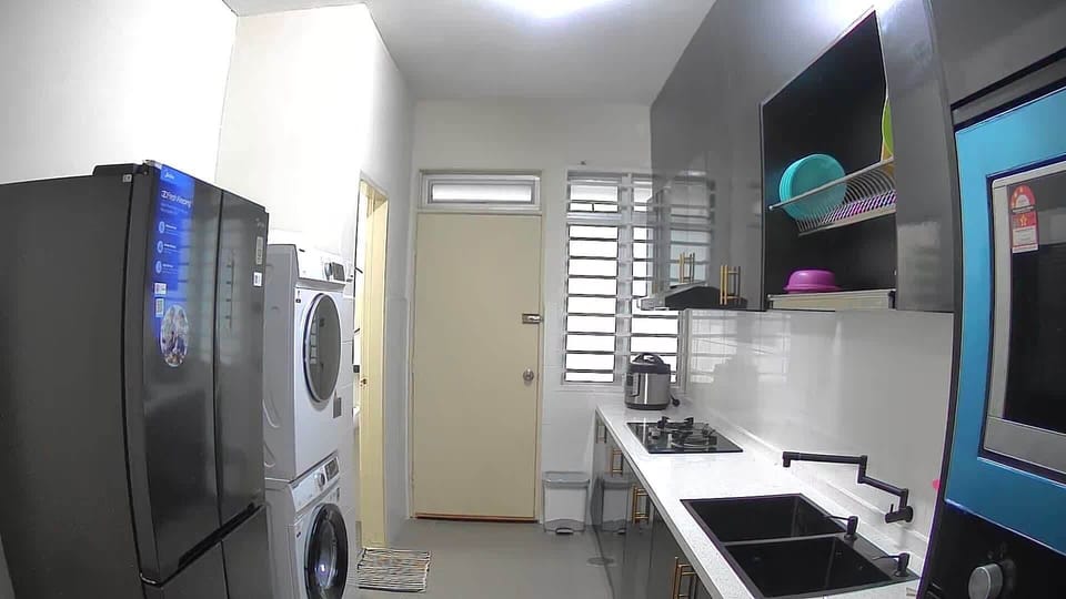 Family House | Shared kitchen facilities | Electric kettle