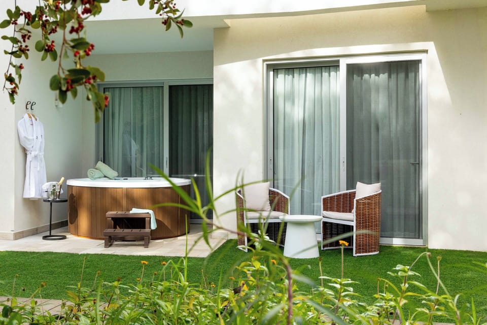 Almond Hotel – Adults Only Hotel in Jerusalem District
