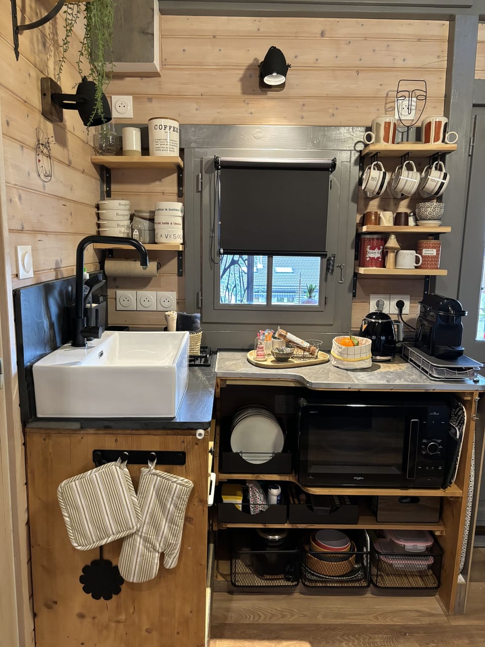 Private kitchen