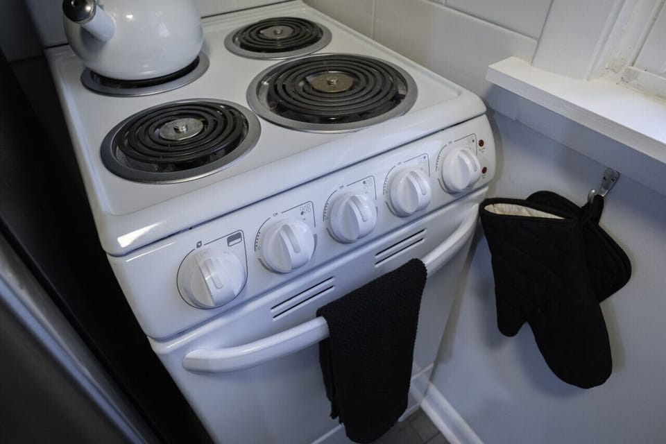 Small in size, big on function. Our fully equipped kitchen features space-saving appliances and all the essentials needed to whip up a gourmet meal