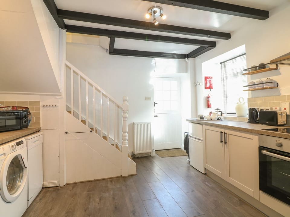 Fridge, dishwasher, electric kettle, toaster