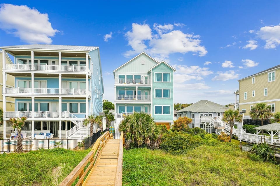 Welcome to Dozen Cousin Cove located in North Myrtle Beach.