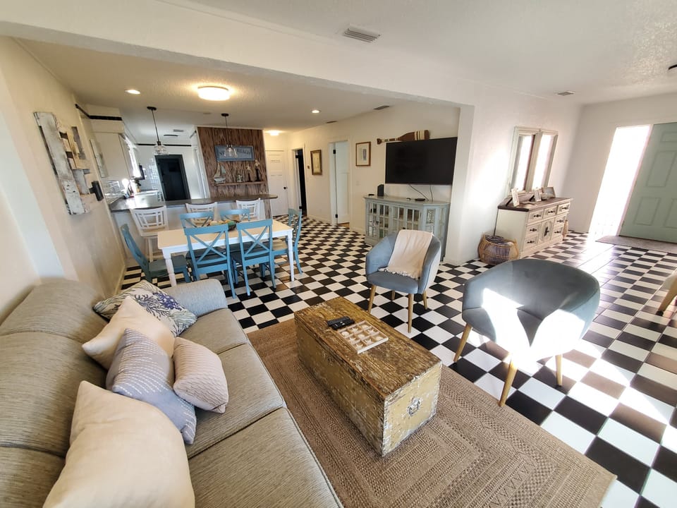 House, Multiple Beds, Patio, Beach View (Coastal Bliss) | Living area | 40-inch flat-screen TV with cable channels, TV
