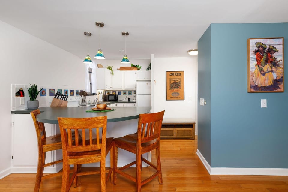Condo, Multiple Beds (Kona Makai 4-306) | Dining