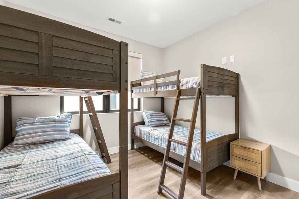 Bunk room