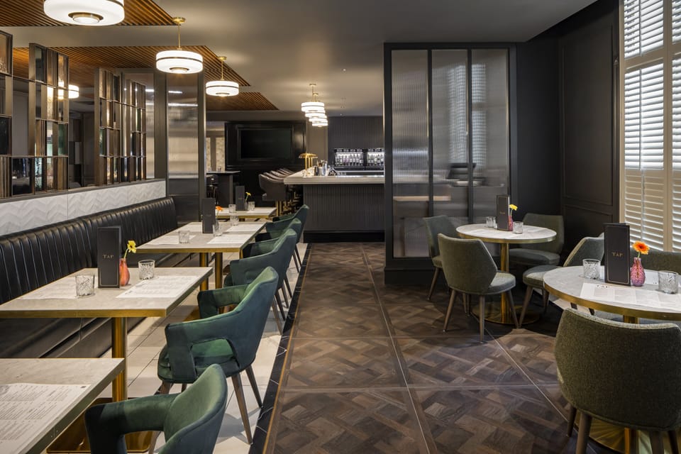 Daily buffet breakfast (GBP 18.95 per person)