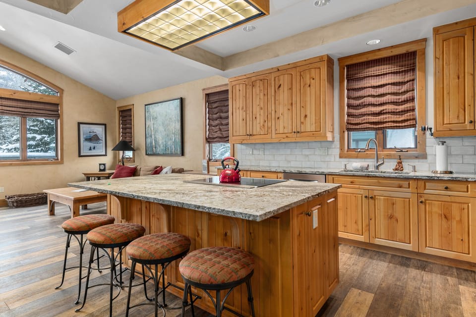 Fully-equipped Kitchen