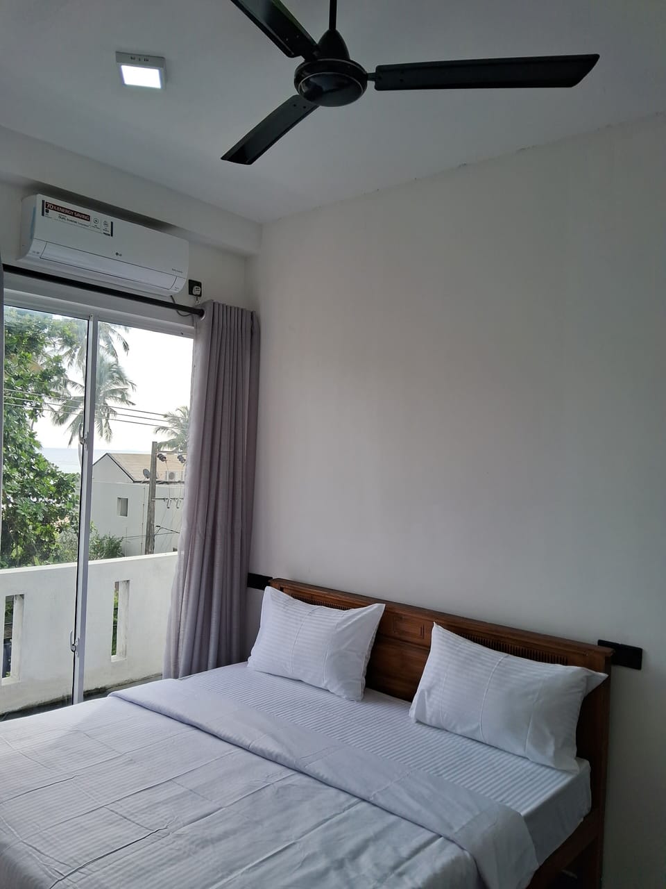 1 bedroom, iron/ironing board, free WiFi