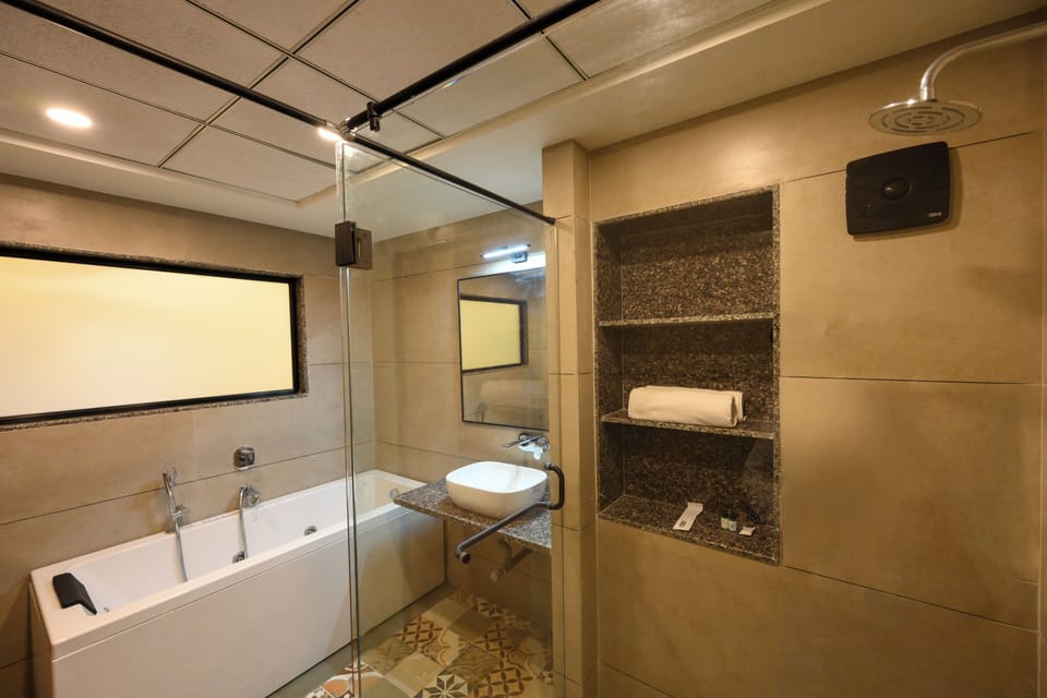 Premium Studio | Bathroom | Free toiletries, slippers, towels, soap