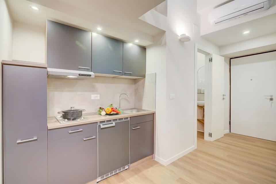 Family Apartment, Multiple Bedrooms (Old Town Maison - City Center) | Private kitchen | Fridge, microwave, stovetop, dishwasher