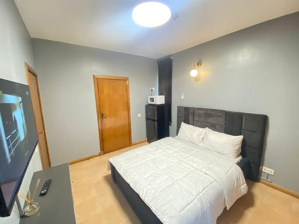 Deluxe Studio Suite | Soundproofing, iron/ironing board, free WiFi