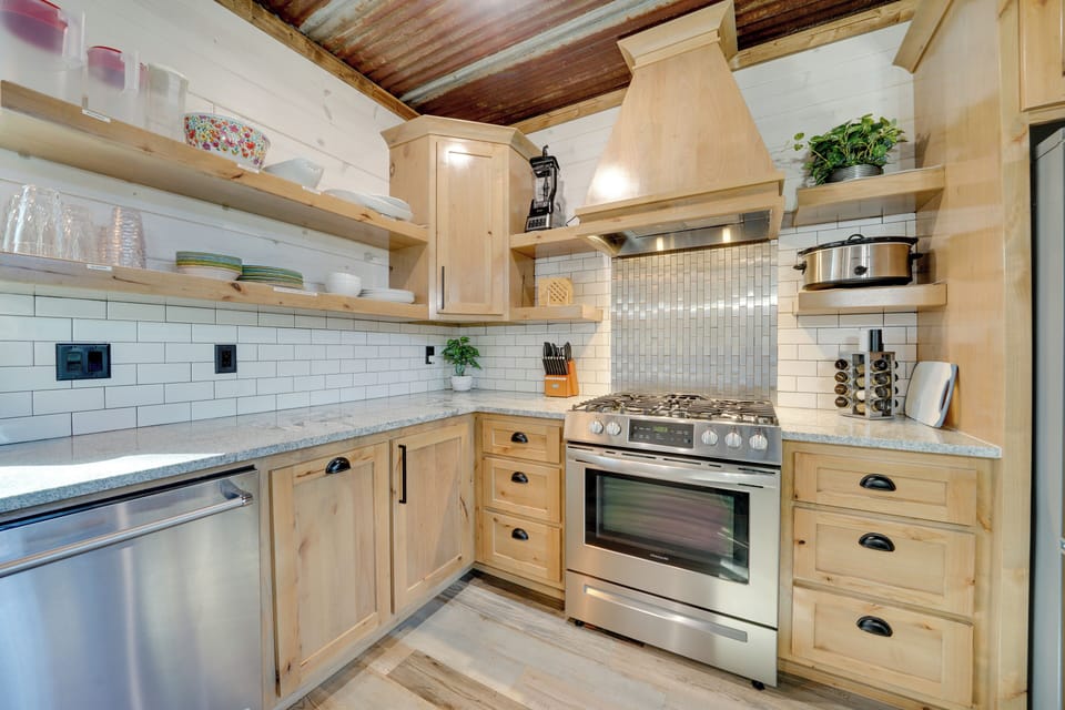 House (2 Bedrooms) | Interior