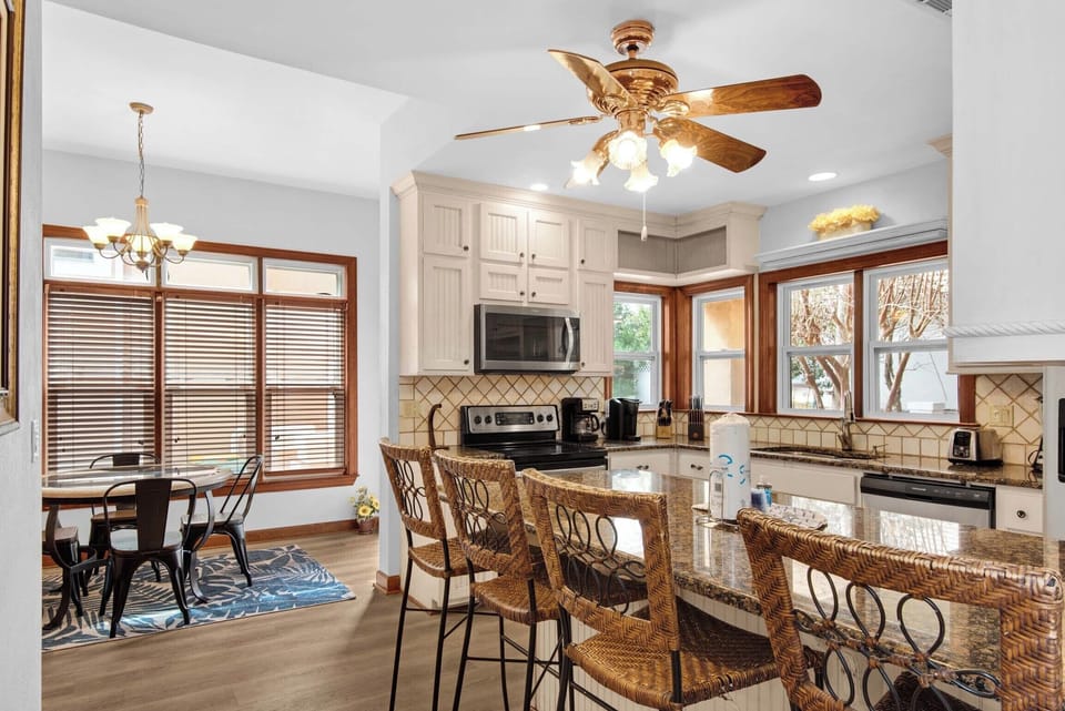 Kitchen and dining area