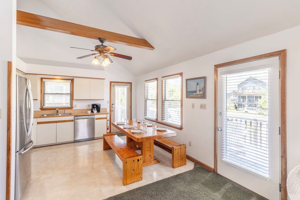 Main Level Kitchen and Dining Area