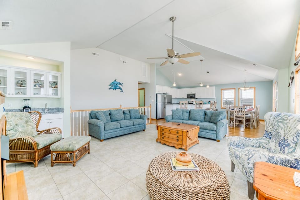Top Level Living Area