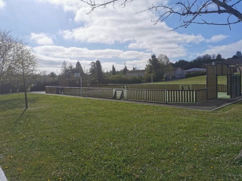 Sport court