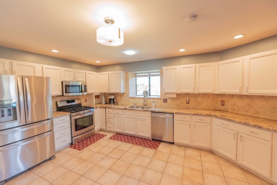 Spacious kitchen with chimney rock views