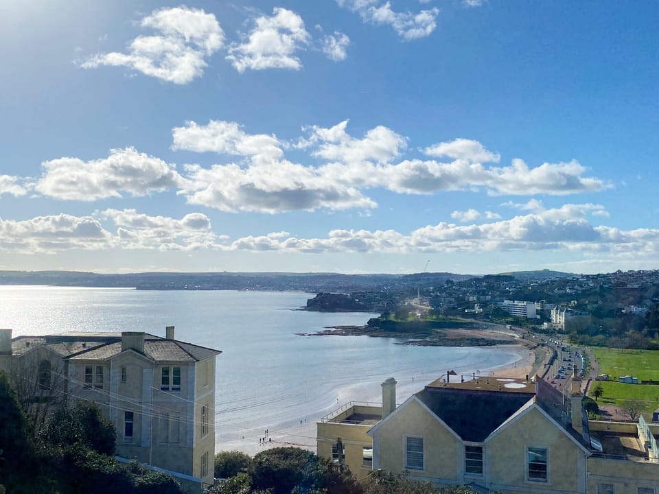 Sea View Apartment' 7 Ellington Court, Torquay - Views of The English Riviera